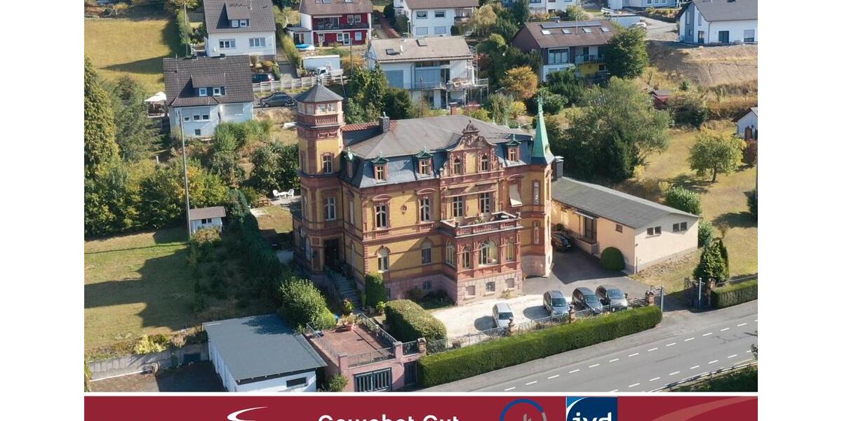 Dachgeschoßwohnung Hilchenbach - 3 Zimmer, 124 m&sup2;, 870&euro; | Angebot:26478023