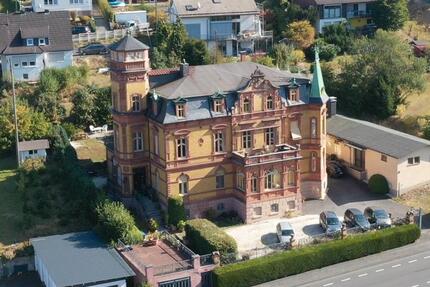 Wohnung Hilchenbach - 3 Zimmer, 124 m&sup2;, 870&euro; | Angebot:26478023
