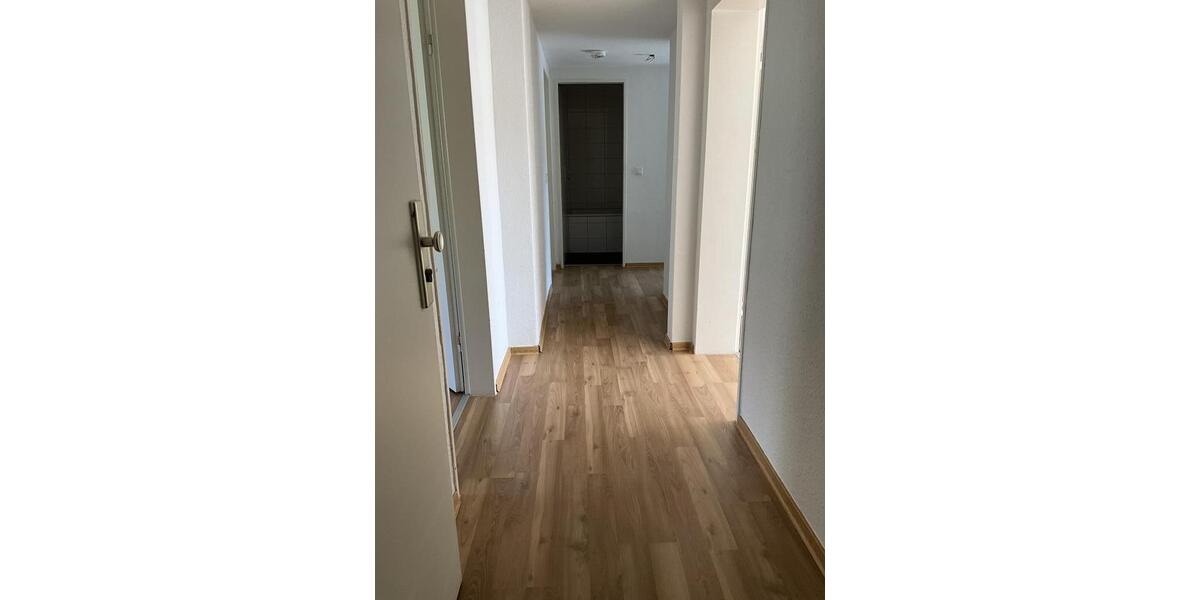 Etagenwohnung Siegen Dillnhütten - 3 Zimmer, 67 m&sup2;, 429&euro; | Angebot:26264794
