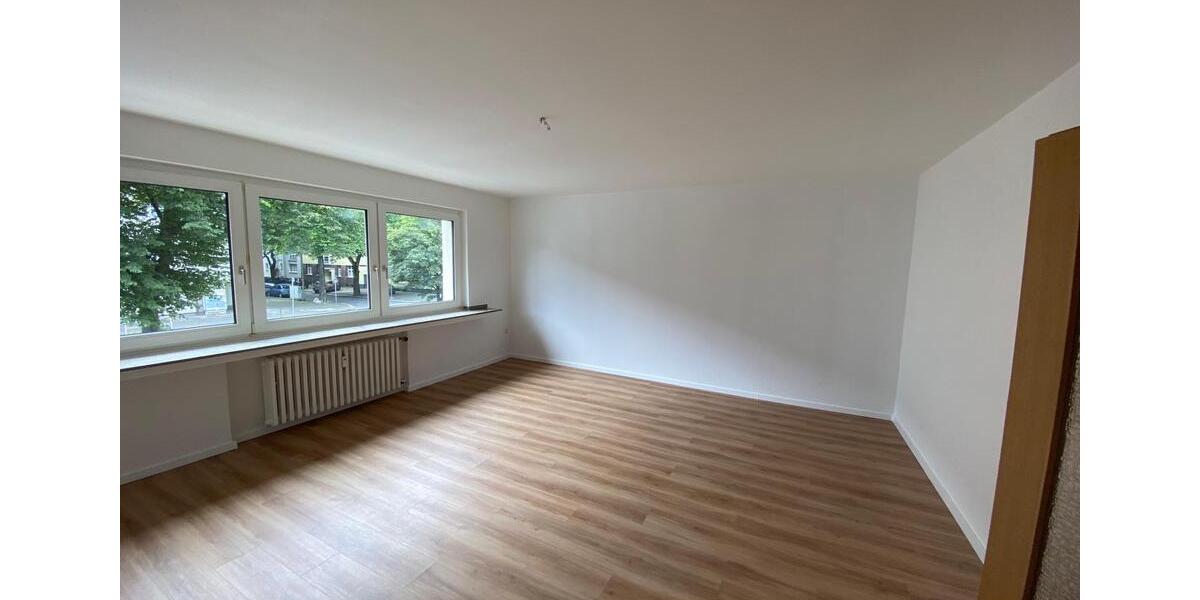 Etagenwohnung Duisburg Duisburg-Mitte - 2 Zimmer, 61 m&sup2;, 520&euro; | Angebot:24678840