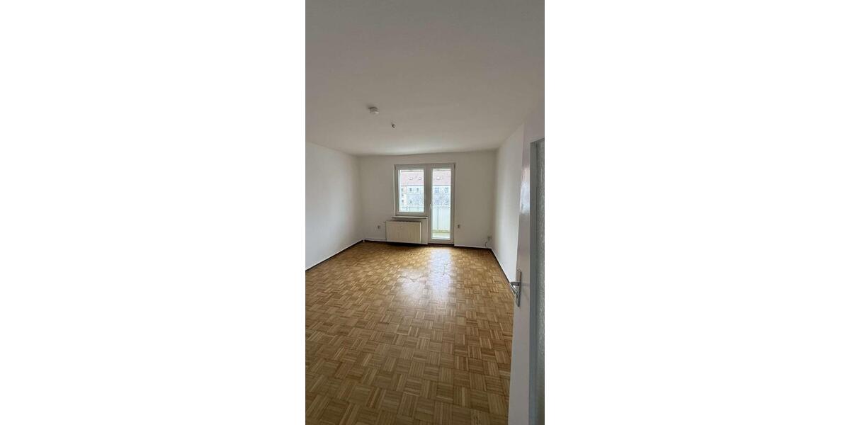 Etagenwohnung Grimmen - 2.5 Zimmer, 60 m&sup2;, 388&euro; | Angebot:23874356