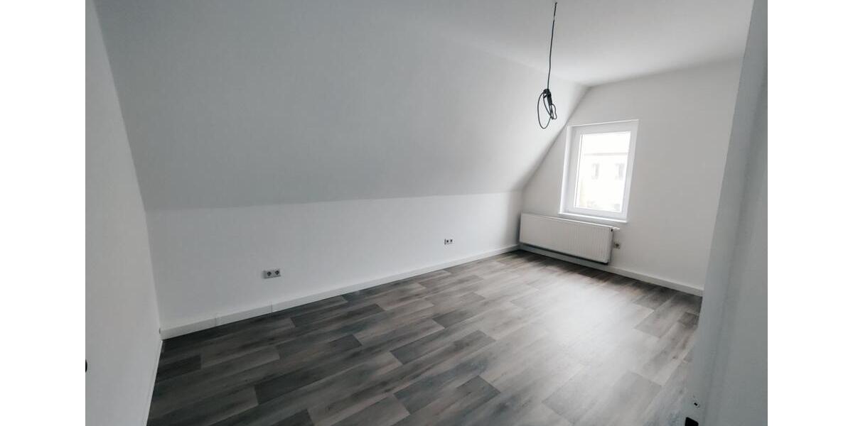 Dachgeschoßwohnung Ostritz - 2 Zimmer, 60 m&sup2;, 420&euro; | Angebot:24582947