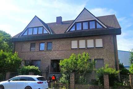 Wohnung zum Mieten in Voerde 744 € 93 m²