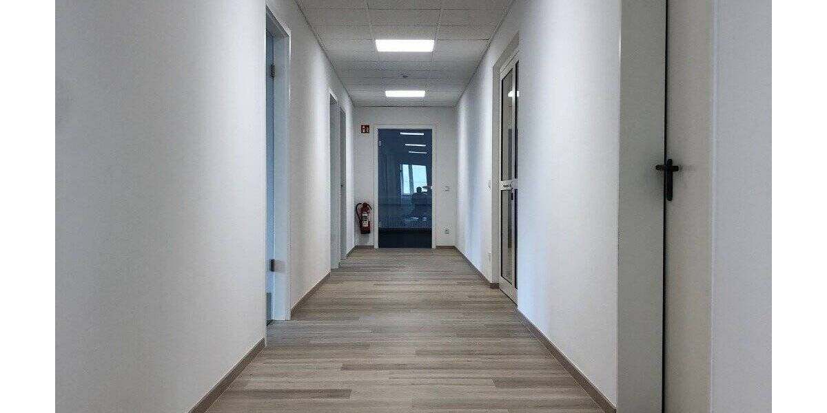 Moderne Büroräume in Erlangen Tennenlohe 3 zimmer