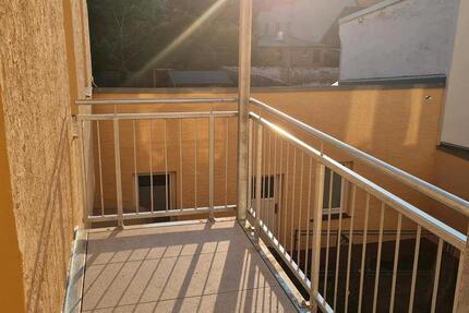 Wohnung Köthen (Anhalt) - 2 Zimmer, 63 m&sup2;, 380&euro; | Angebot:25143121