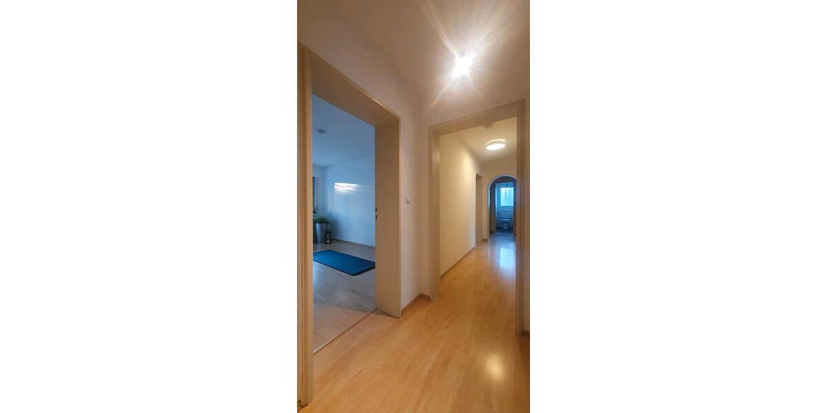 Etagenwohnung Ludwigsburg - 2 Zimmer, 92 m&sup2;, 1.450&euro; | Angebot:24353833