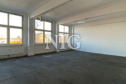 Halle in Berlin 895 € 110 m² zimmer
