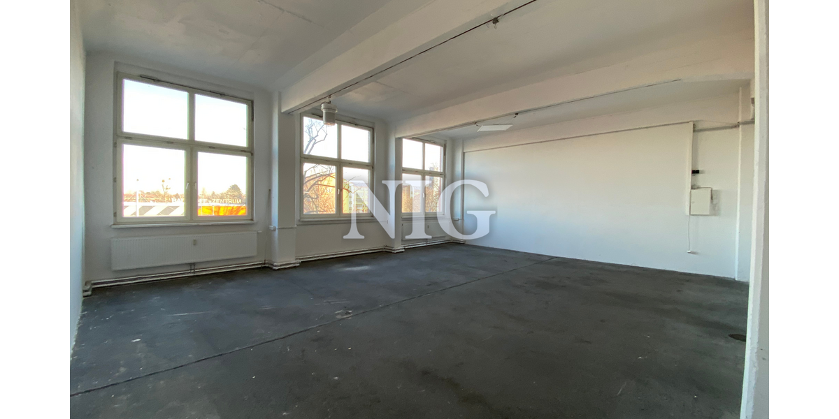 Halle in Berlin 895 € 110 m² zimmer