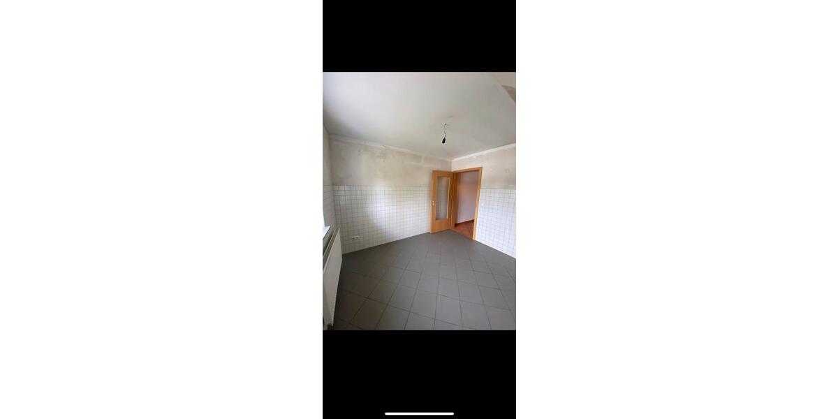 Dachgeschoßwohnung Schlüchtern - 4 Zimmer, 97 m&sup2;, 870&euro; | Angebot:25718531