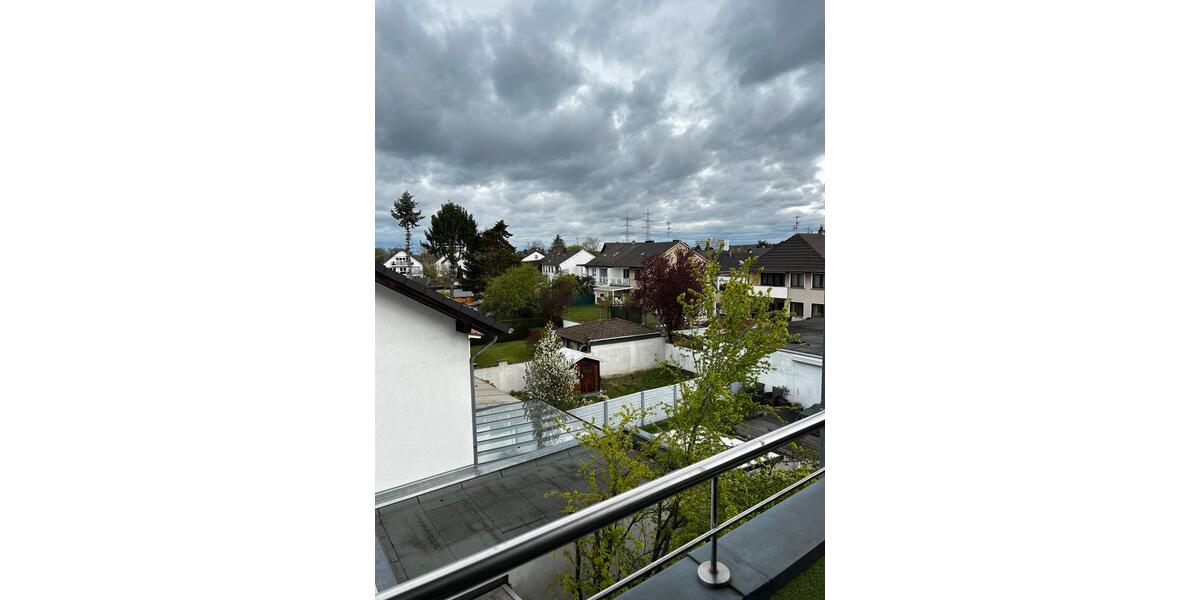 Etagenwohnung Troisdorf Altenrath - 4 Zimmer, 100 m&sup2;, 1.100&euro; | Angebot:26032942