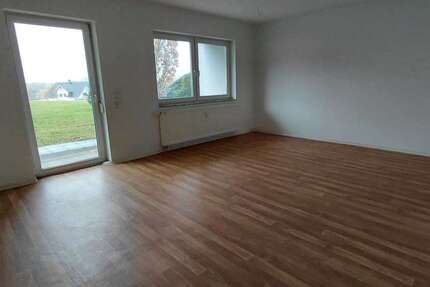 Wohnung Gersdorf - 1 Zimmer, 52 m&sup2;, 300&euro; | Angebot:25810429