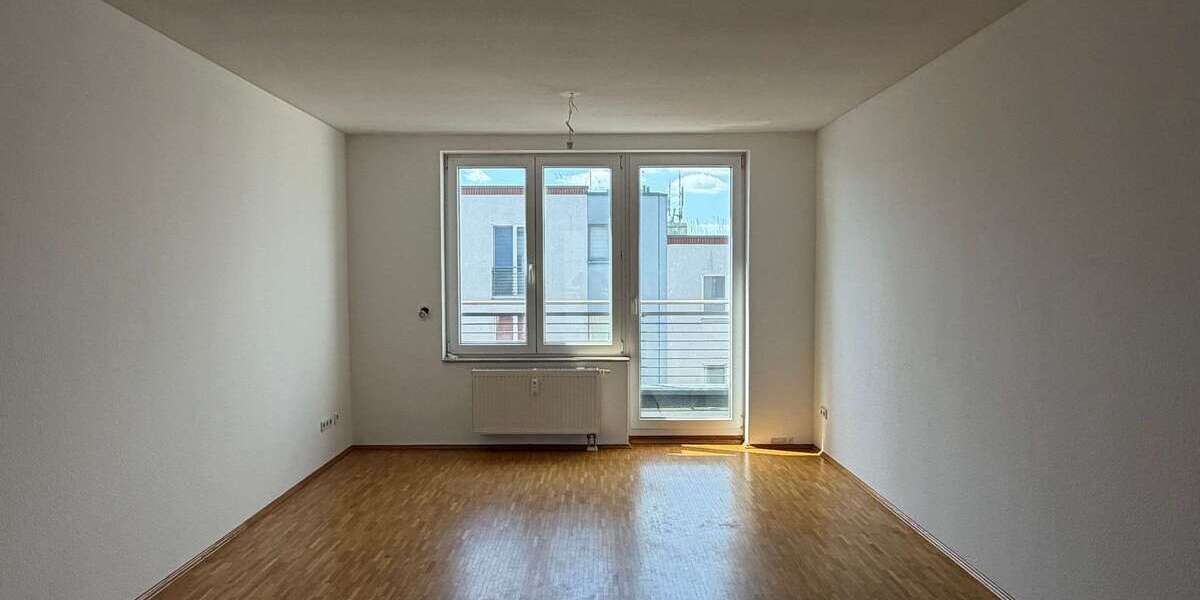 Etagenwohnung Berlin Hellersdorf - 4 Zimmer, 88 m&sup2;, 1.159&euro; | Angebot:26751094