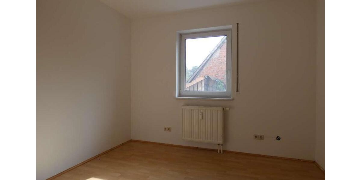 Etagenwohnung Kirchardt - 4 Zimmer, 94 m&sup2;, 850&euro; | Angebot:26532467