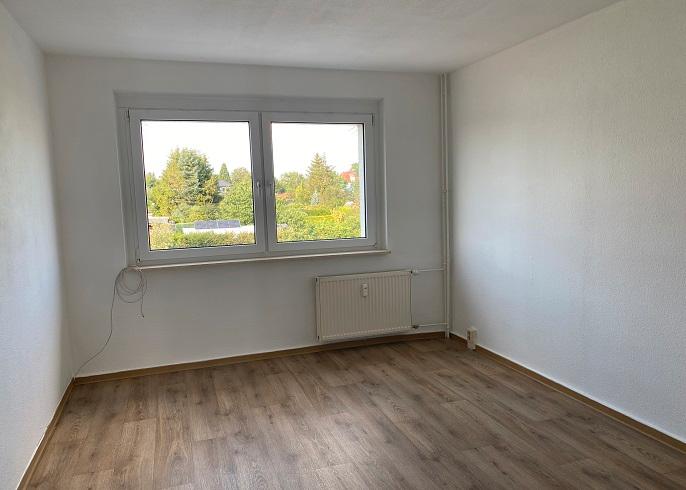 Ihr neues Zuhause: 3-Raum mit Balkon im 1. OG