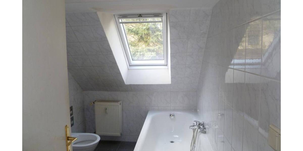 Etagenwohnung Gotha - 2 Zimmer, 320&euro; | Angebot:26119325