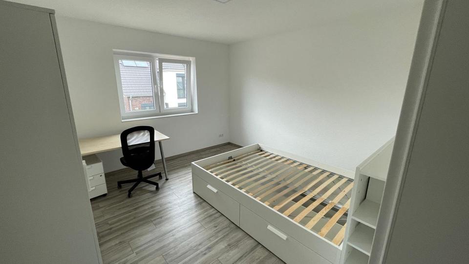 Etagenwohnung Oldenburg Eversten - 1 Zimmer, 12 m&sup2;, 500&euro; | Angebot:25309988