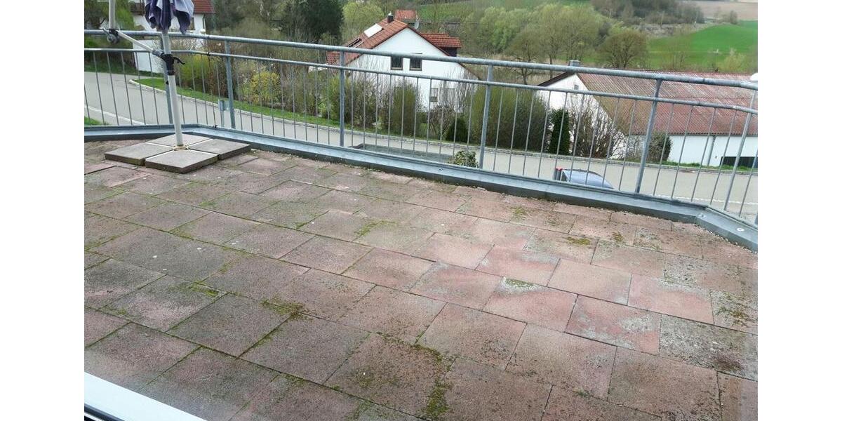 Etagenwohnung Balzhausen - 4 Zimmer, 110 m&sup2;, 970&euro; | Angebot:26413787