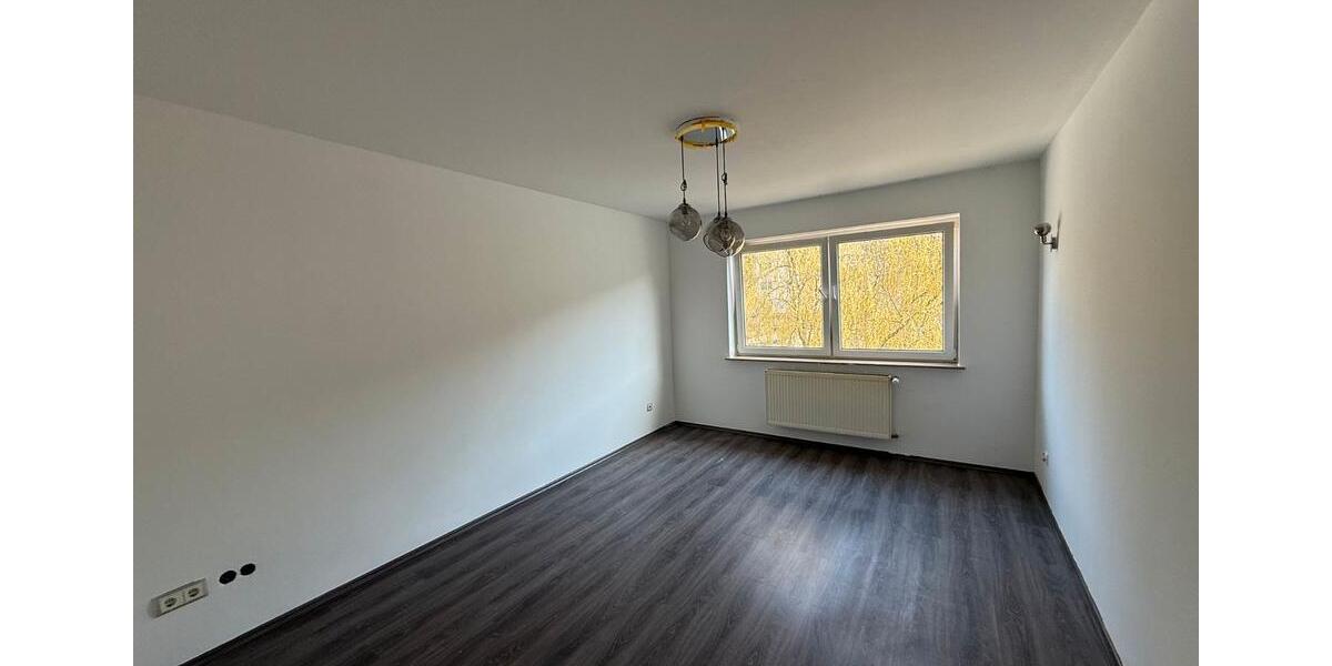 Etagenwohnung Wuppertal Elberfeld - 3 Zimmer, 67 m&sup2;, 670&euro; | Angebot:26051054
