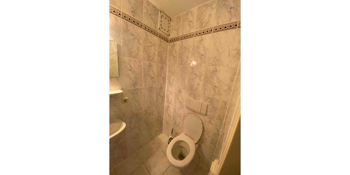 Schöne 65m2 Wohnung - Teiluntervermietung 2 zimmer