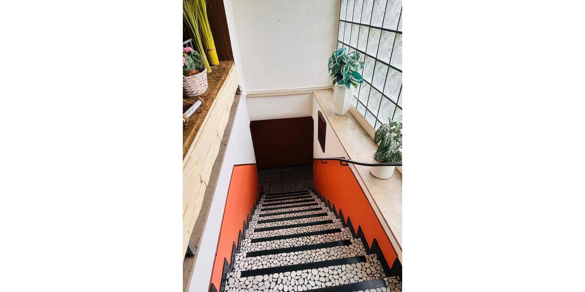 Zu Vermieten LadenlokalePizzeriaRestaurantimbissCafe zimmer