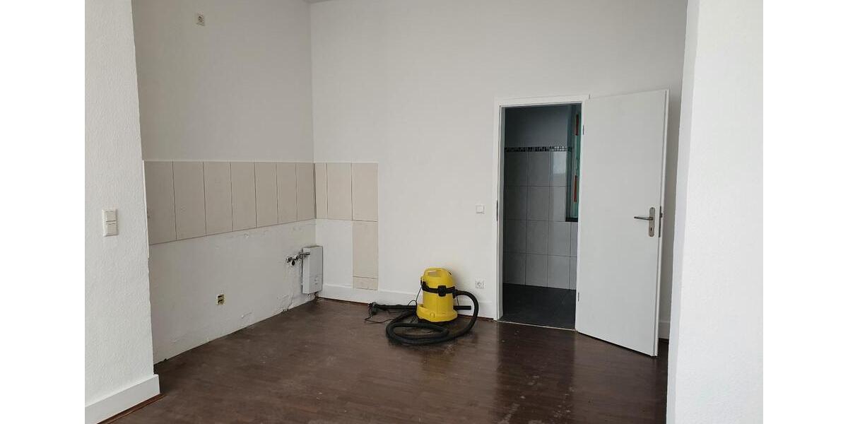 Etagenwohnung Krefeld - 1 Zimmer, 33 m&sup2;, 360&euro; | Angebot:26066386