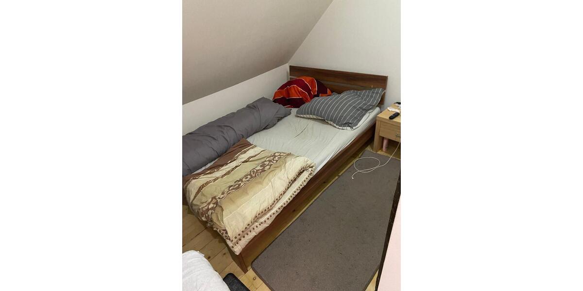 Dachgeschoßwohnung Rotenburg an der Fulda - 2 Zimmer, 35 m&sup2;, 400&euro; | Angebot:26568728