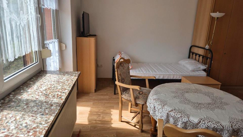 Wohnen auf Zeit Kleinmachnow - 1 Zimmer, 16 m&sup2;, 650&euro; | Angebot:25365981