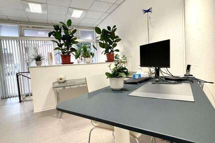 Büro in Brühl 2.730 € 195 m² zimmer