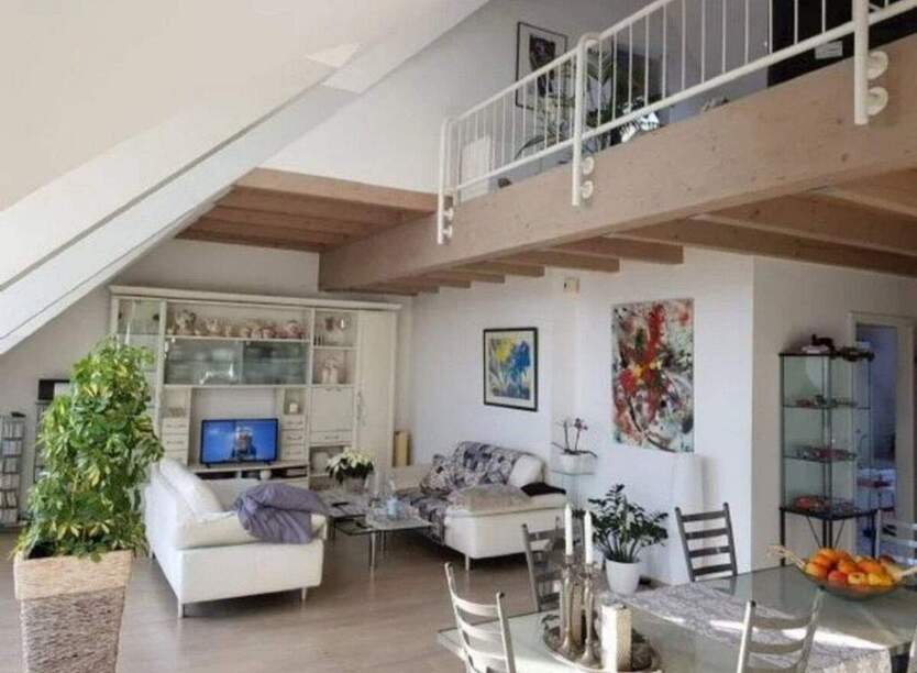 Attraktives 3-Zimmer-Apartment mit Balkon in Krefeld Stadtmitte 3 zimmer