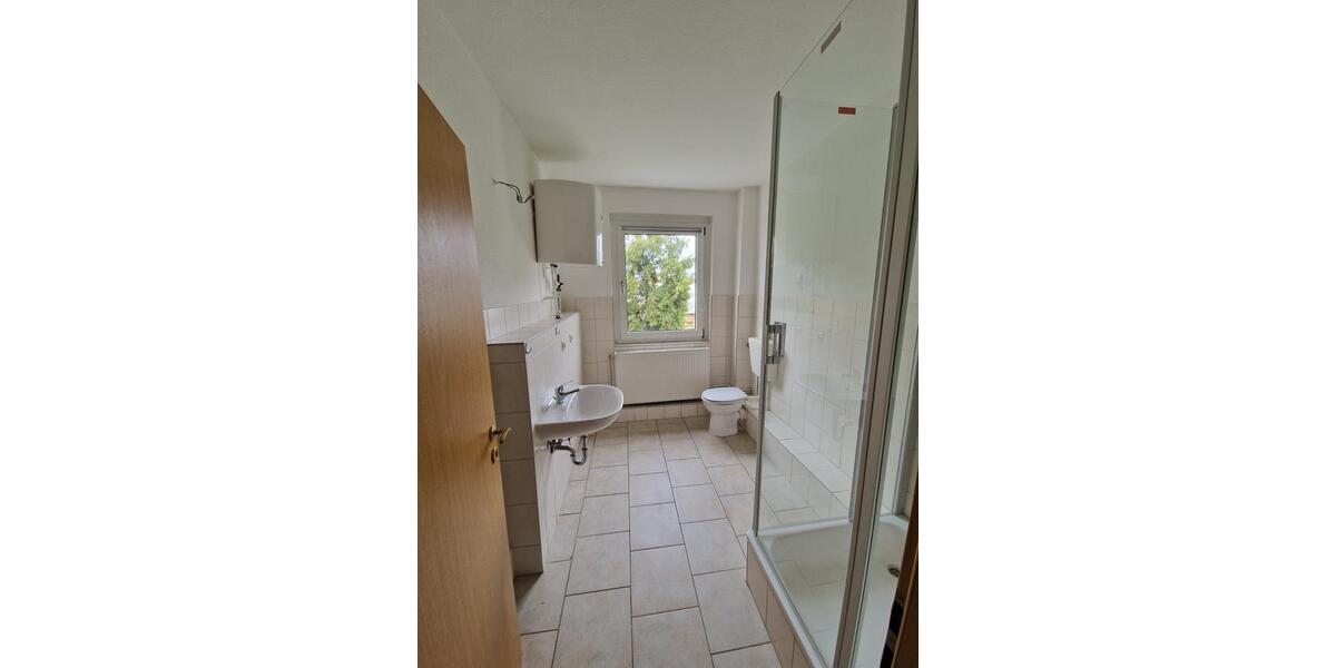 Etagenwohnung Ballenstedt - 2 Zimmer, 43 m&sup2;, 270&euro; | Angebot:25843381