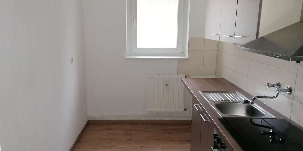 Renovierte 4 Zimmer Wohnung mit EBK in der Waldsiedlung 4 zimmer