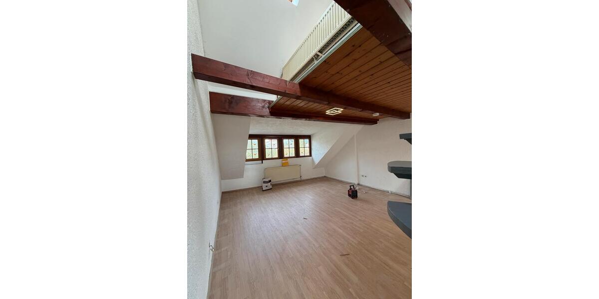 Charmantes 2,5-Zimmer-Einfamilienhaus mit Büro besonderer schnitt 2.5 zimmer