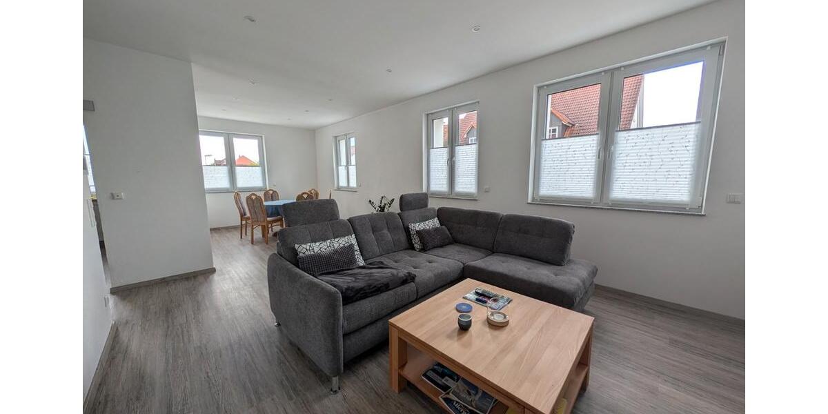 Etagenwohnung Zeil am Main - 2 Zimmer, 71 m&sup2;, 770&euro; | Angebot:26262639