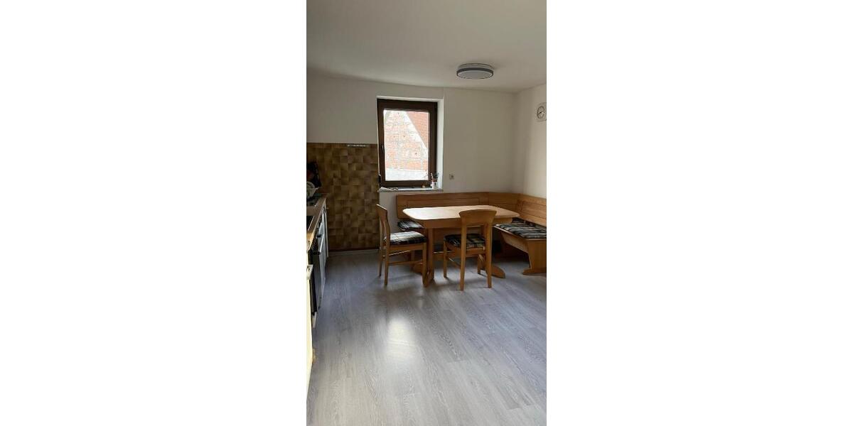 Wohnen auf Zeit Erbach - 5 Zimmer, 120 m&sup2;, 22&euro; | Angebot:25963245
