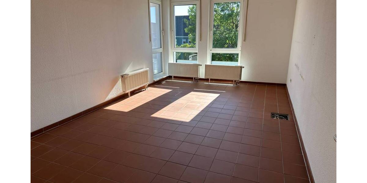 Gewerbeobjekt Unna Massen - 6 Zimmer, 200 m&sup2;, 1.800&euro; | Angebot:25768499