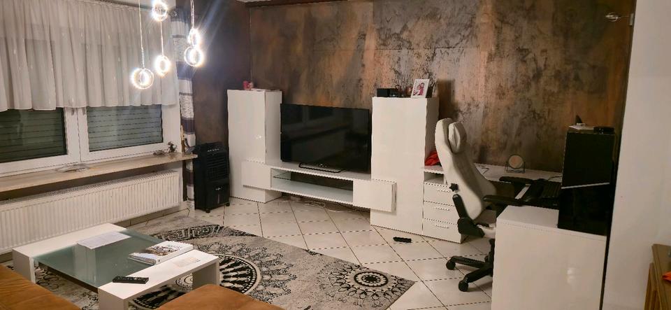 Etagenwohnung Ravenstein - 4.5 Zimmer, 100 m&sup2;, 1.050&euro; | Angebot:26639168