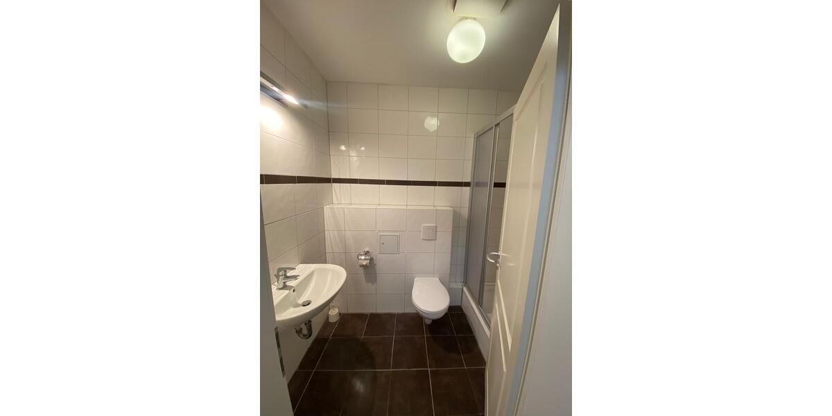 Wohnen auf Zeit Dresden Blasewitz - 10 Zimmer, 1 m&sup2;, 450&euro; | Angebot:26450137
