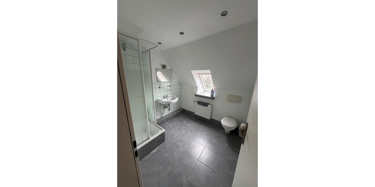 Dachgeschoßwohnung Brunsbüttel - 2 Zimmer, 44 m&sup2;, 400&euro; | Angebot:26704864