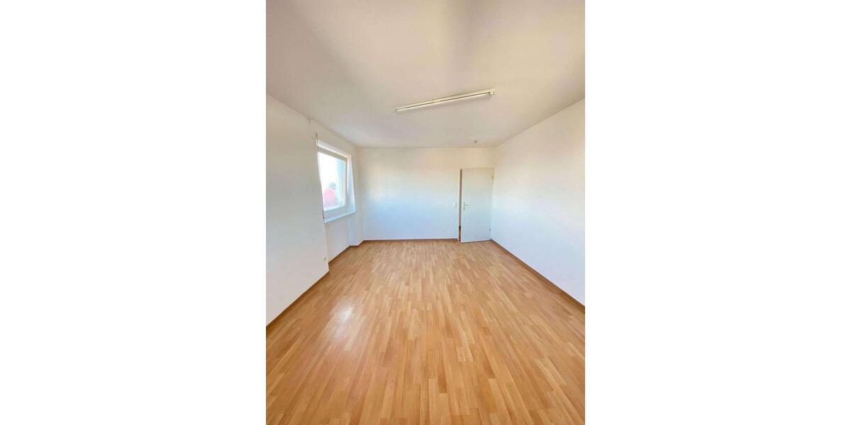 Etagenwohnung Großostheim - 4 Zimmer, 92 m&sup2;, 720&euro; | Angebot:20304489