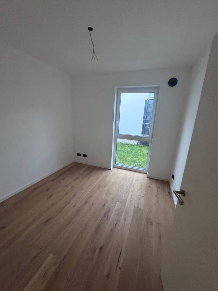 Modernes Wohnen auf einer Ebene - Stilvoller Bungalow in Bestlage