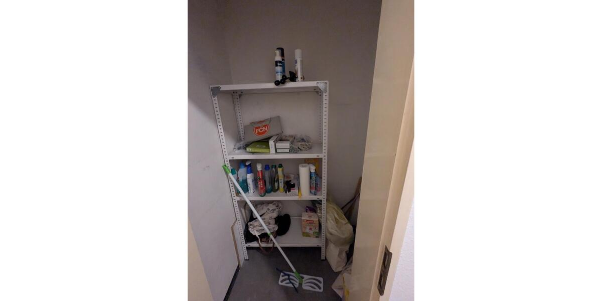 4 Zimmerwohnung Erdgeschoss 89,92 qm mit Balkon und Parkplatz 4 zimmer