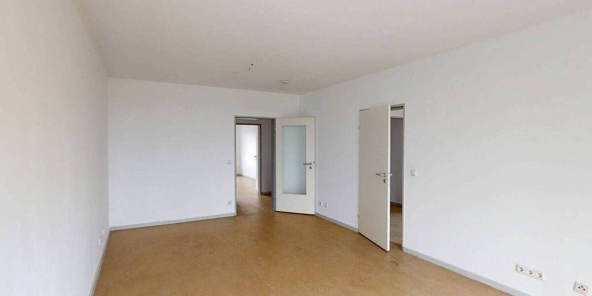 Etagenwohnung Neuruppin - 3 Zimmer, 88 m&sup2;, 715&euro; | Angebot:26816318
