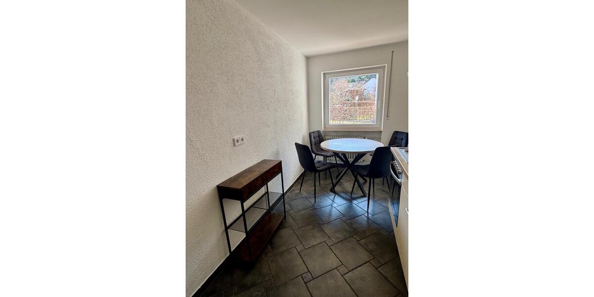 Wohnen auf Zeit Weingarten - 3 Zimmer, 80 m&sup2;, 450&euro; | Angebot:25285737