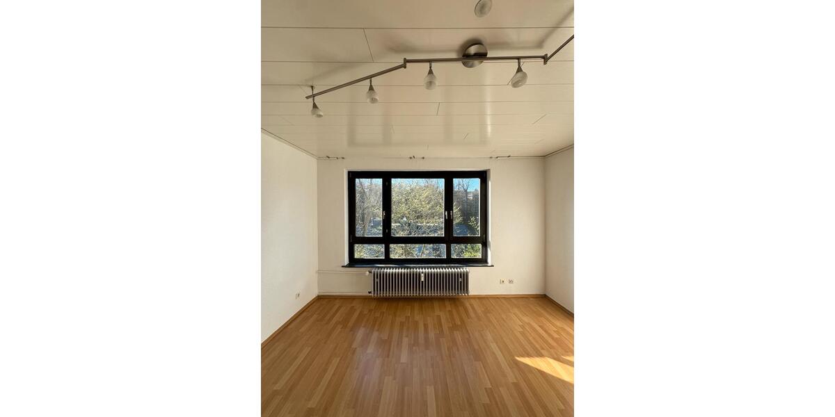Etagenwohnung Wiesbaden Nordost - 1 Zimmer, 28 m&sup2;, 760&euro; | Angebot:26444427