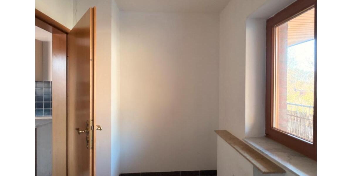 Etagenwohnung Celle Altencelle - 5 Zimmer, 125 m&sup2;, 1.150&euro; | Angebot:25285583