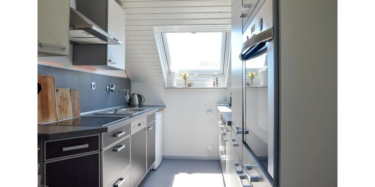 Dachgeschoßwohnung Sennfeld - 4.5 Zimmer, 108 m&sup2;, 1.030&euro; | Angebot:25900773