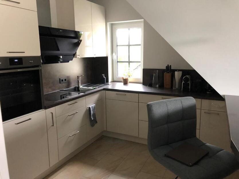 Moderne 2,5 Zimmer Wohnung mit Blick auf die Agger