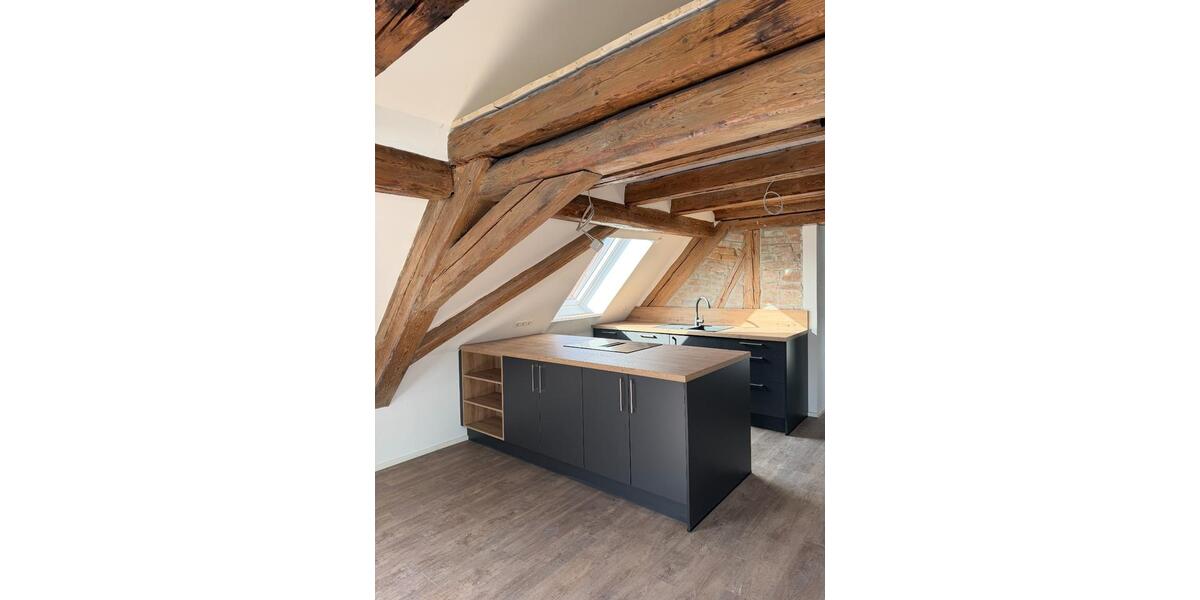 Dachgeschoßwohnung Bad Schussenried - 3.5 Zimmer, 88 m&sup2;, 1.100&euro; | Angebot:25964347