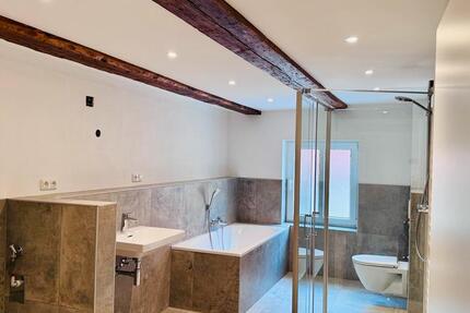 Wohnung Kirchensittenbach - 5 Zimmer, 187 m&sup2;, 1.480&euro; | Angebot:26040539