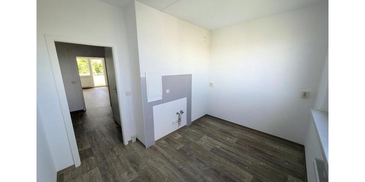 Etagenwohnung Limbach-Oberfrohna Oberfrohna - 2 Zimmer, 62 m&sup2;, 331&euro; | Angebot:26681019